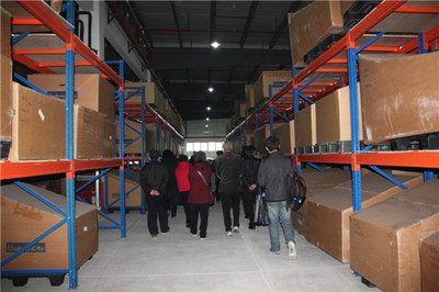 上海市消保委携手红星美凯龙举办家居工厂体验之旅，开启品质消费新窗口